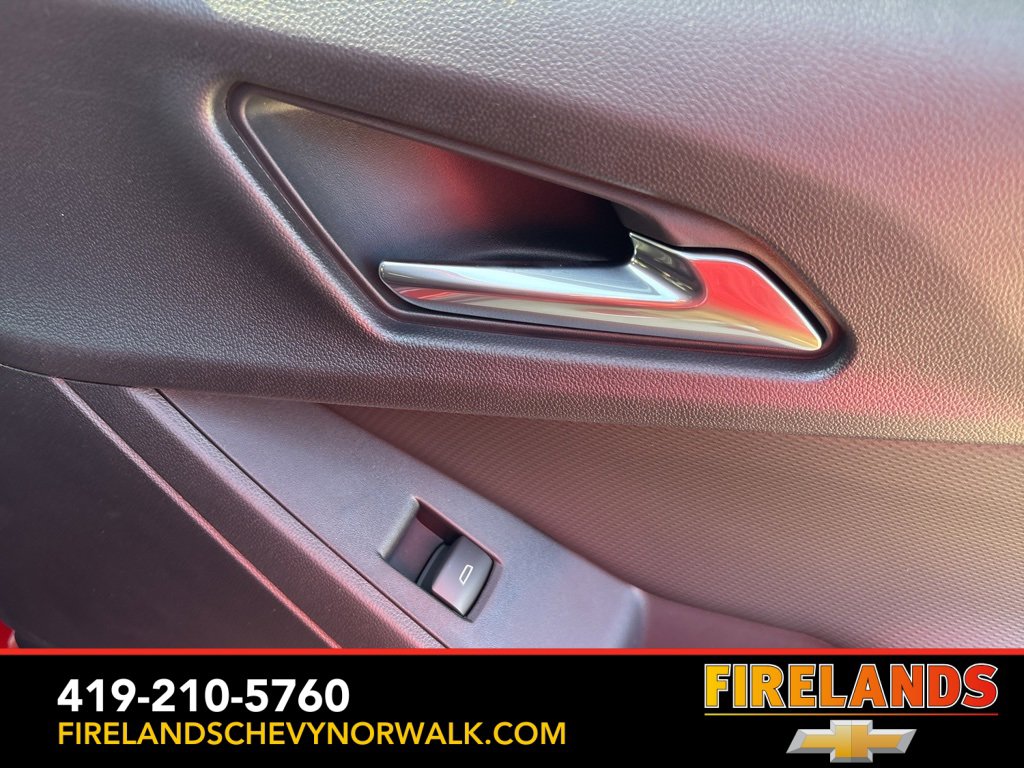 New 2026 Chevrolet Equinox LT w/ LPO, Floor Liner Package image 33