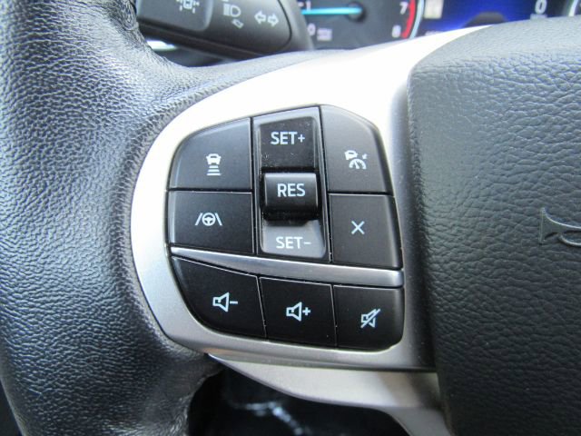 Used 2021 Ford Explorer XLT w/ Equipment Group 202A image 40