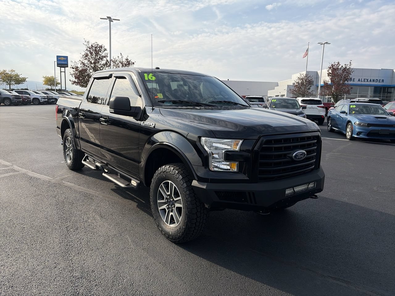 Used 2016 Ford F150 XLT w/ Equipment Group 301A Mid