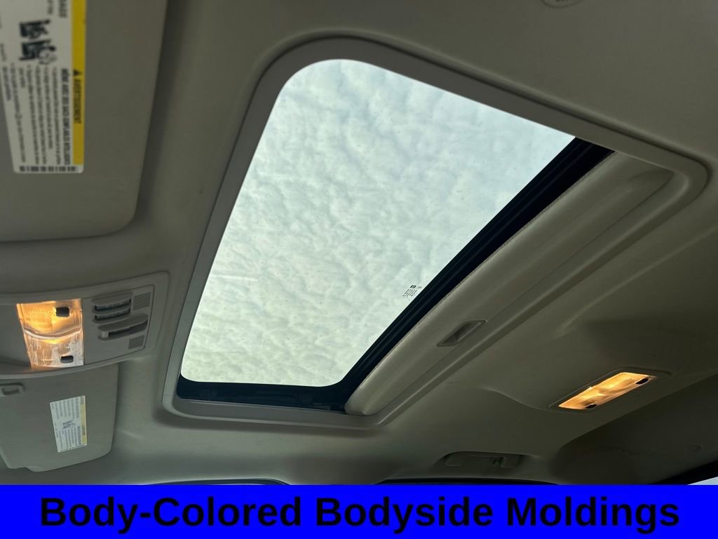 Used 2010 Chevrolet Silverado 1500 LTZ w/ White Diamond Tricoat Edition image 32