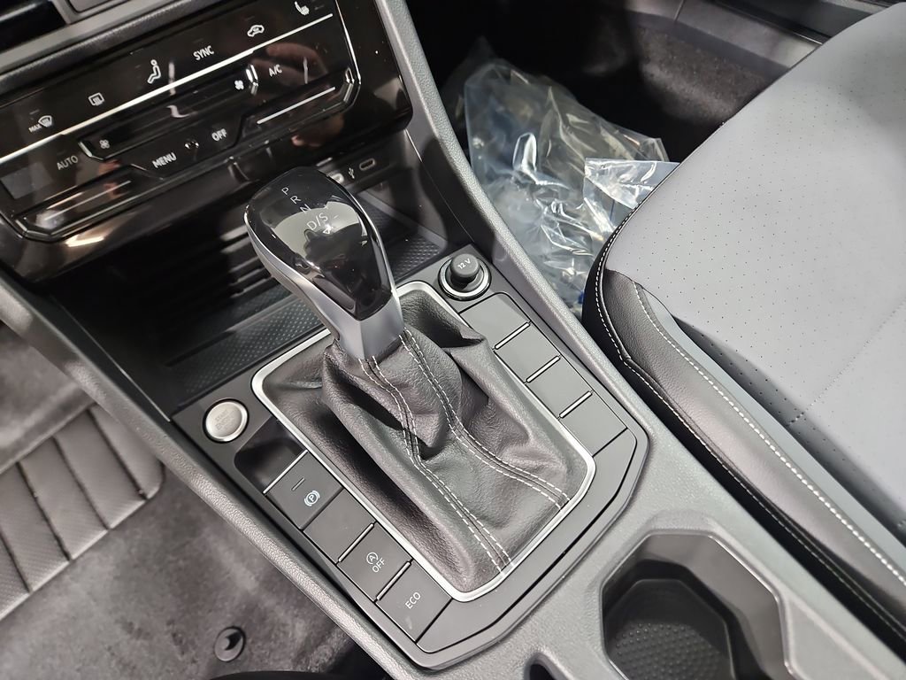 New 2026 Volkswagen Jetta SE image 23