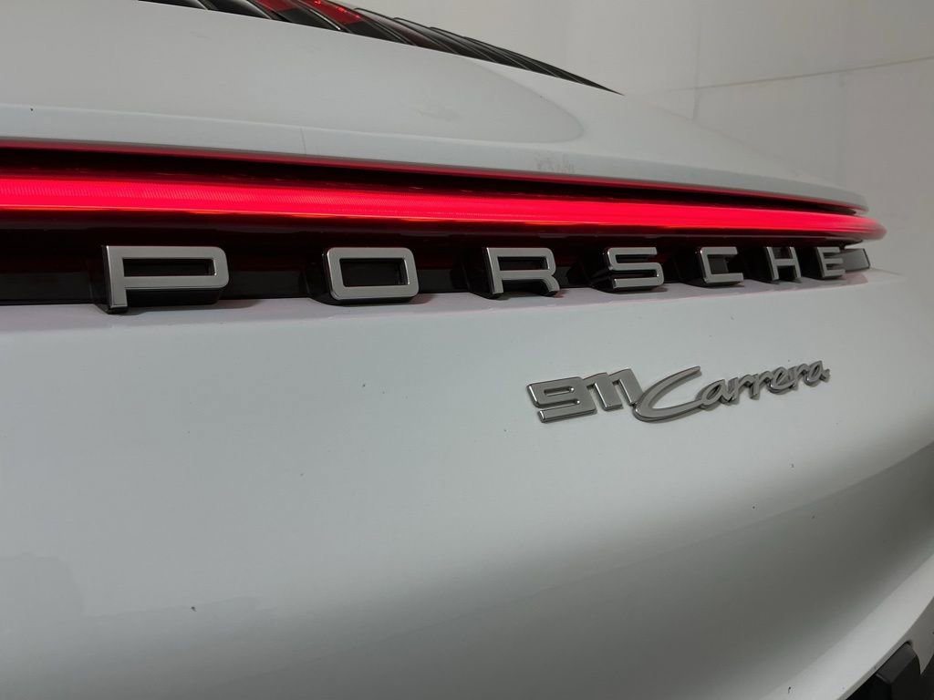 Used 2020 Porsche 911 Carrera RWD image 27