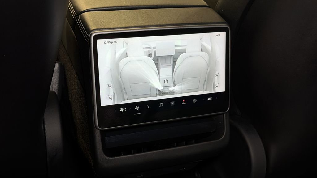 Used 2024 Tesla Model 3 Long Range image 16