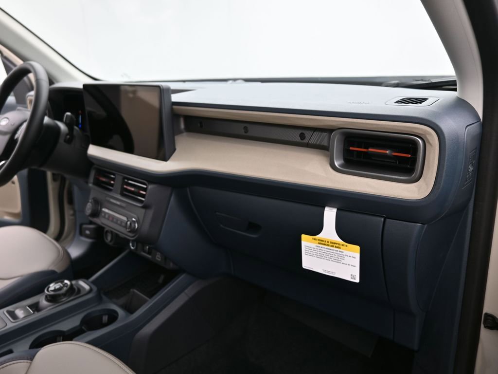 New 2025 Ford Maverick Lariat w/ 4K Tow Package image 29