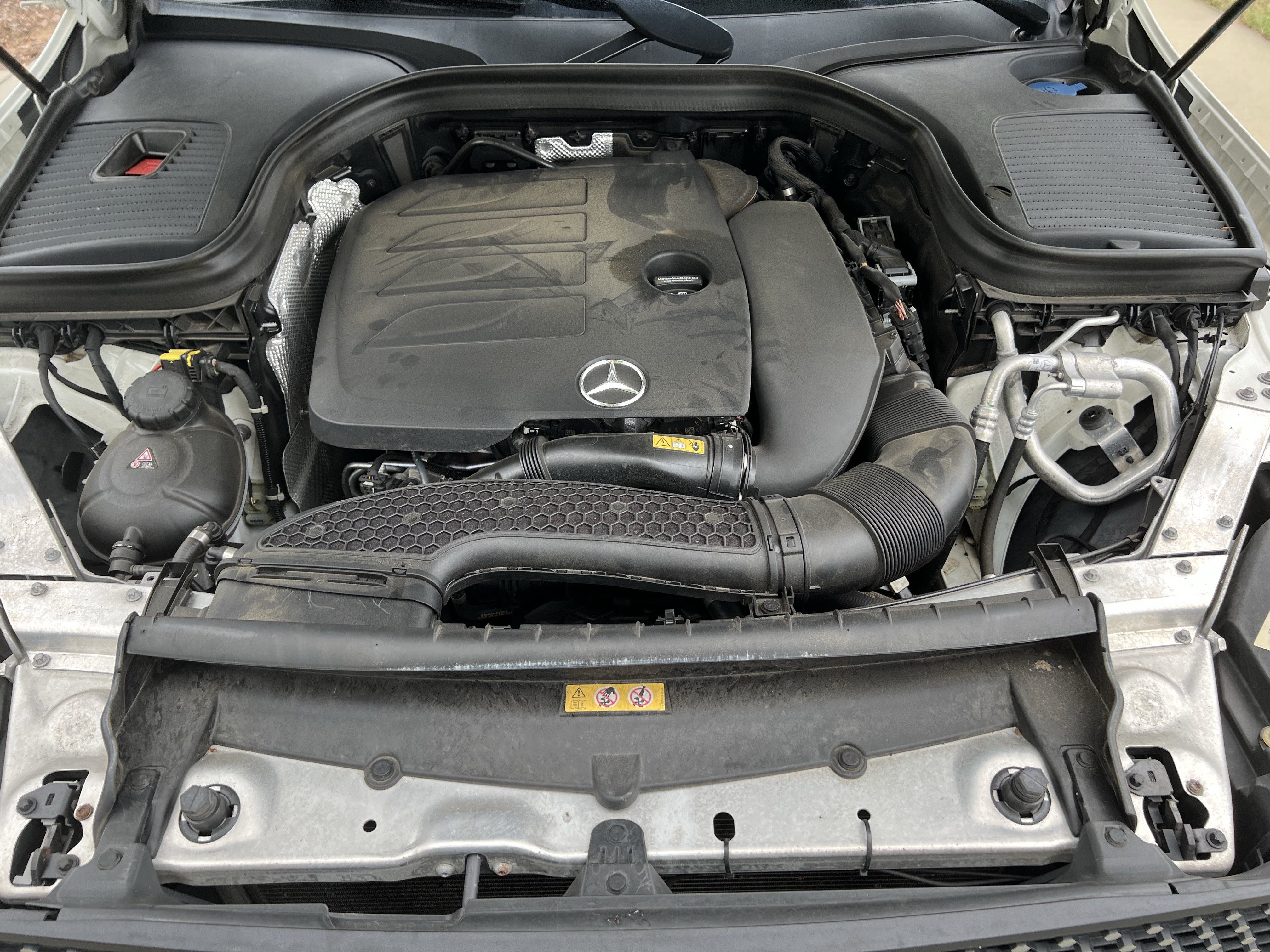 Used 2020 Mercedes-Benz GLC 300 4MATIC w/ AMG Line image 36