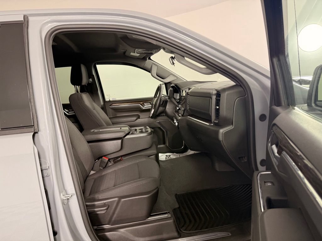 Used 2024 GMC Sierra 1500 Elevation AWD/4WD image 18