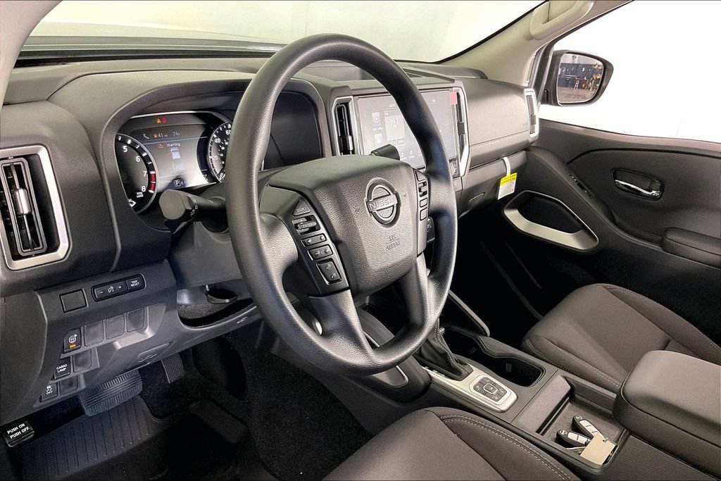 New 2026 Nissan Frontier SV w/ Tow Package AWD/4WD image 8