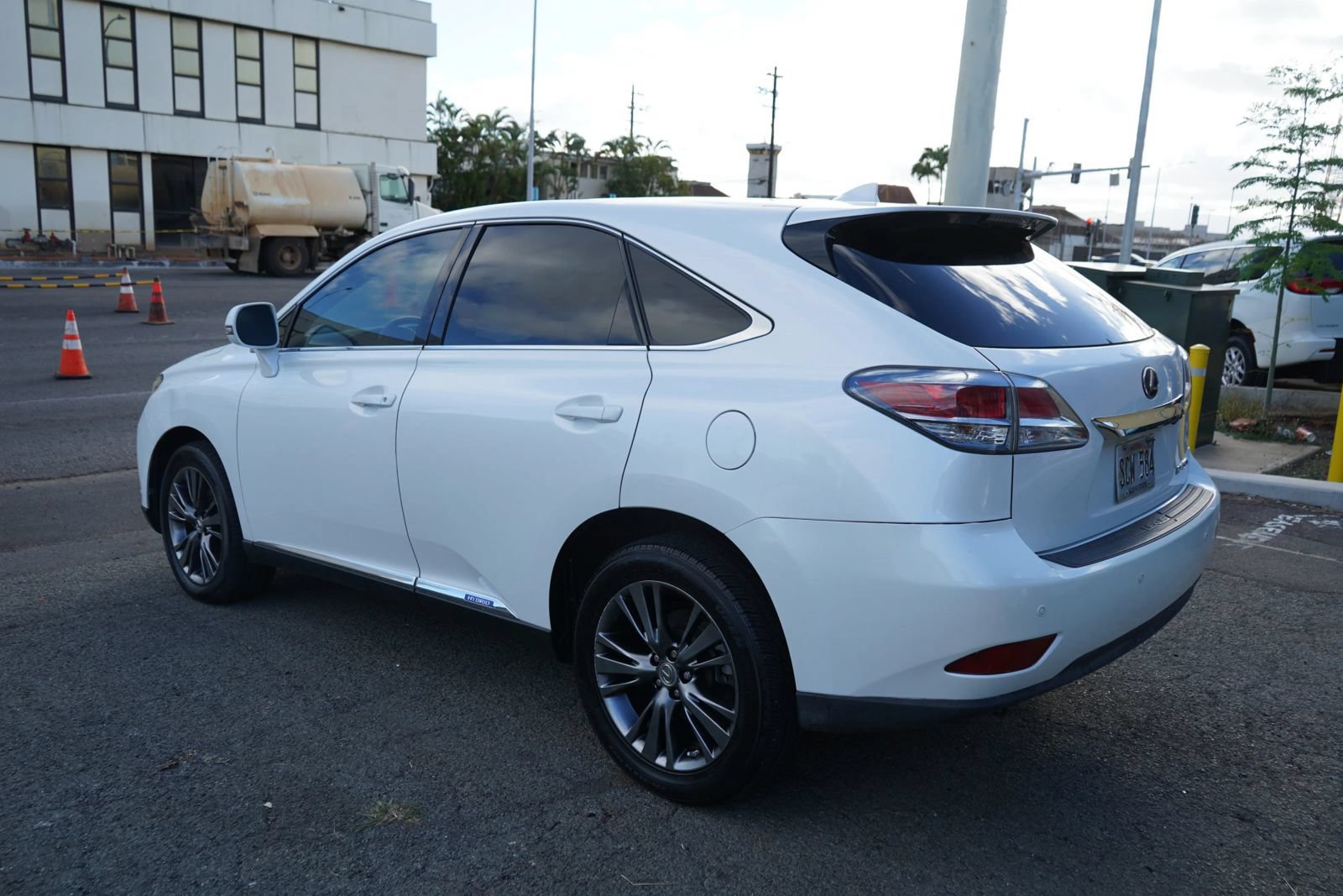 Used 2014 Lexus RX 450h FWD image 24