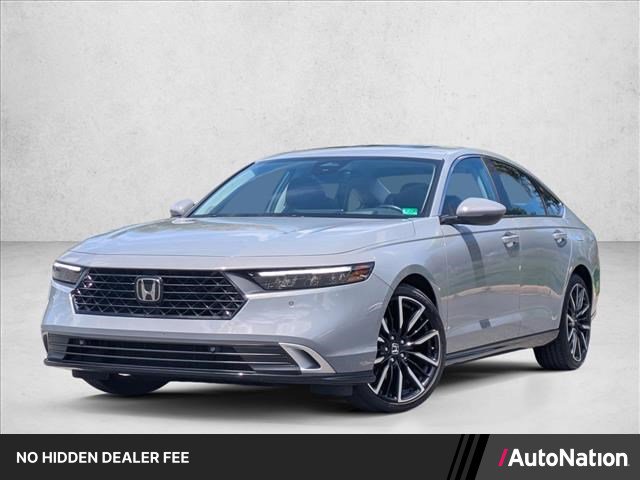 Used 2024 Honda Accord Touring image 1