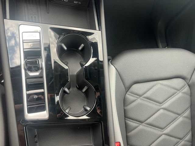 New 2026 Volkswagen Atlas Peak Edition AWD/4WD image 17