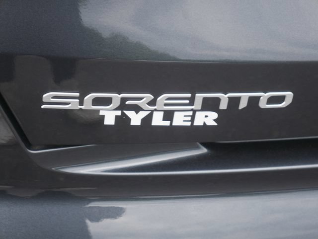 Used 2023 Kia Sorento SX AWD/4WD image 15