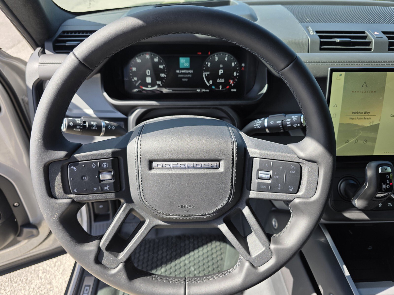 New 2026 Land Rover Defender 110 X AWD/4WD image 15