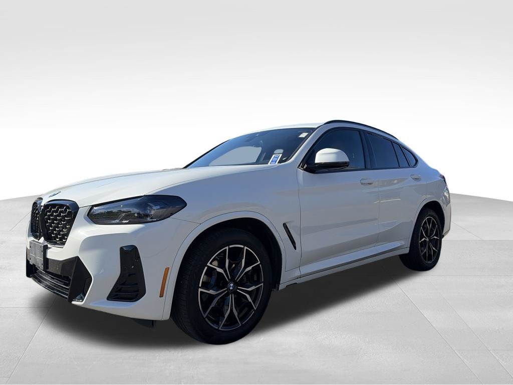 Used 2025 BMW X4 xDrive30i w/ Premium Package AWD/4WD image 3