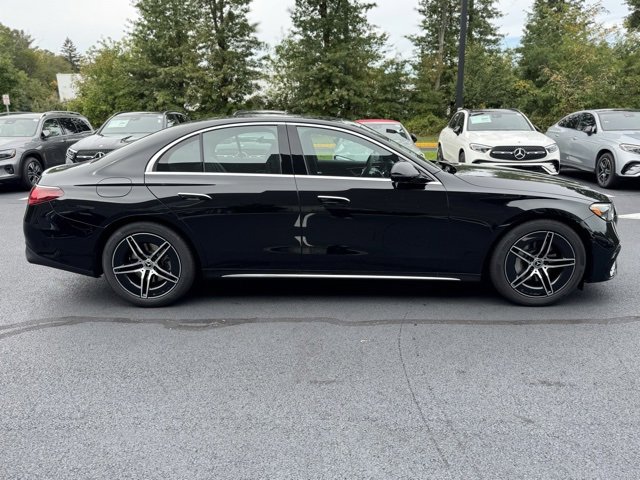 New 2026 Mercedes-Benz E 350 4MATIC Sedan image 2