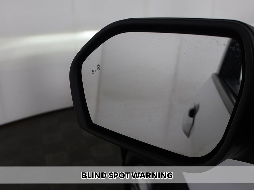 Used 2021 Ford Explorer XLT w/ Equipment Group 202A AWD/4WD image 5