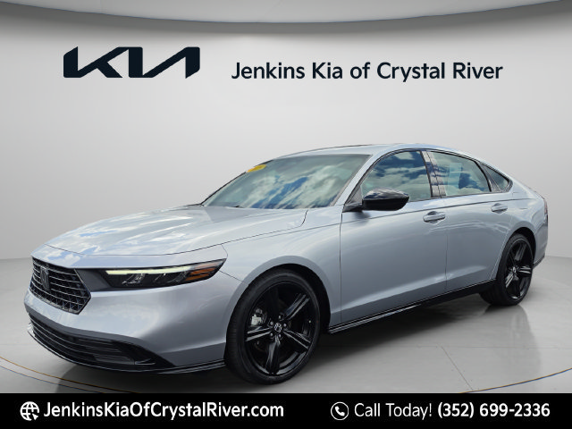 Used 2025 Honda Accord Sport image 13