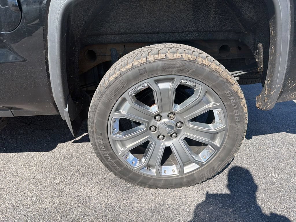 Used 2018 GMC Sierra 1500 Denali w/ Denali Ultimate Package AWD/4WD image 4