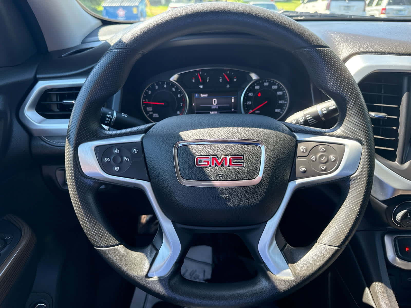 Used 2023 GMC Acadia SLE w/ Driver Convenience Package AWD/4WD image 22