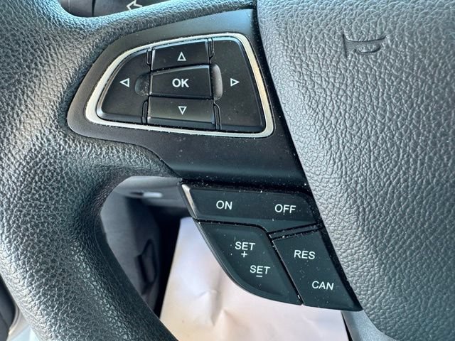 Used 2018 Ford Escape SE FWD image 15