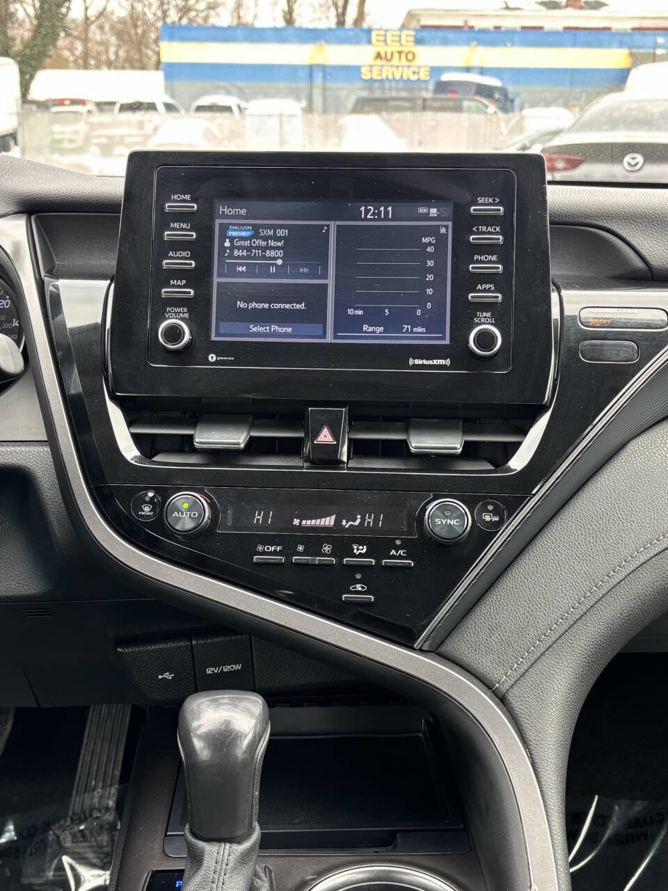Used 2022 Toyota Camry SE FWD image 23