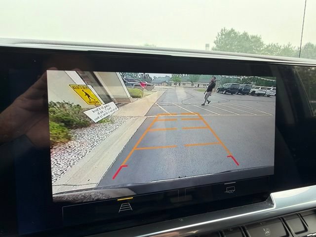 Used 2024 Chevrolet Silverado 1500 LT AWD/4WD image 28
