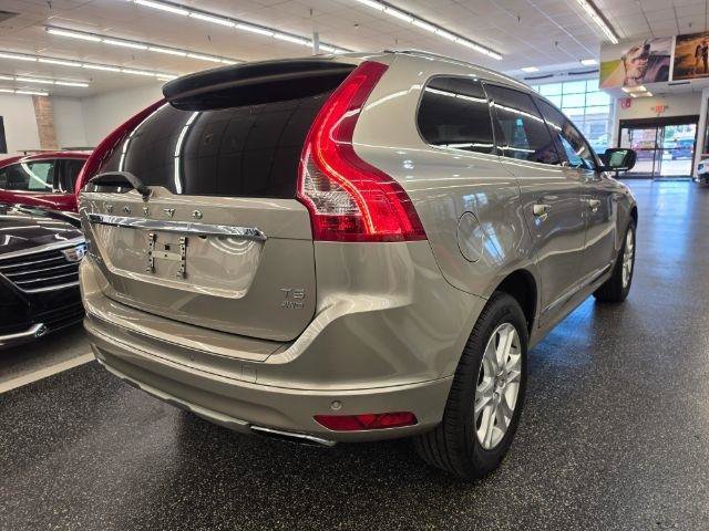 Used 2016 Volvo XC60 T5 Premier w/ Climate Package AWD/4WD image 5