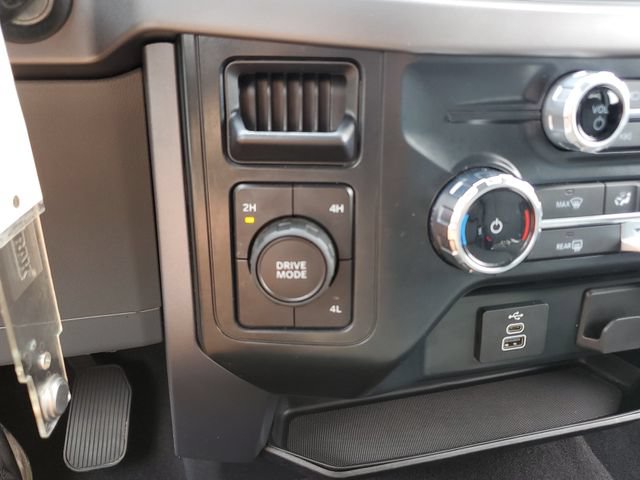 Used 2025 Ford F150 XLT w/ Equipment Group 301A Standard AWD/4WD image 29