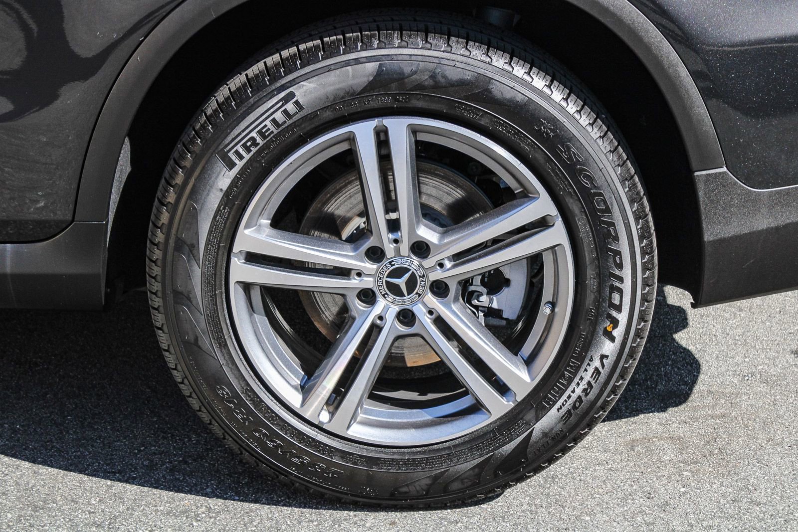 Certified 2022 Mercedes-Benz GLC 300 image 11