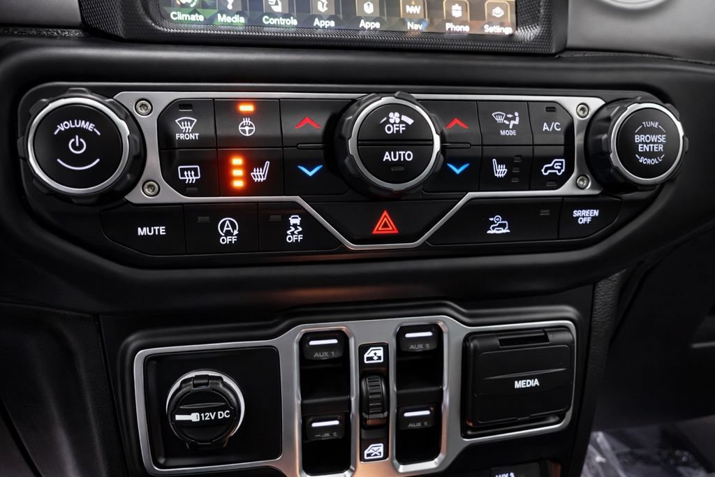 Used 2021 Jeep Wrangler Unlimited Sport AWD/4WD image 32