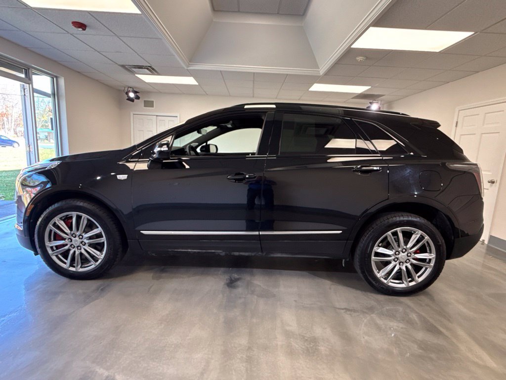 Used 2026 Cadillac XT5 Sportv w/ LPO, Floor Liner Package AWD/4WD image 10