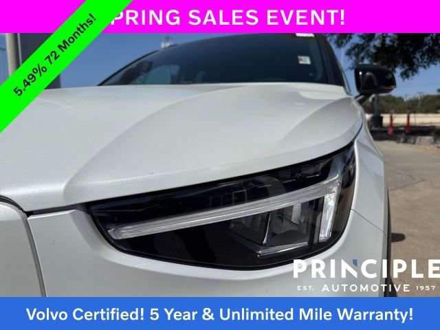 Certified 2023 Volvo XC40 Recharge Core image 14