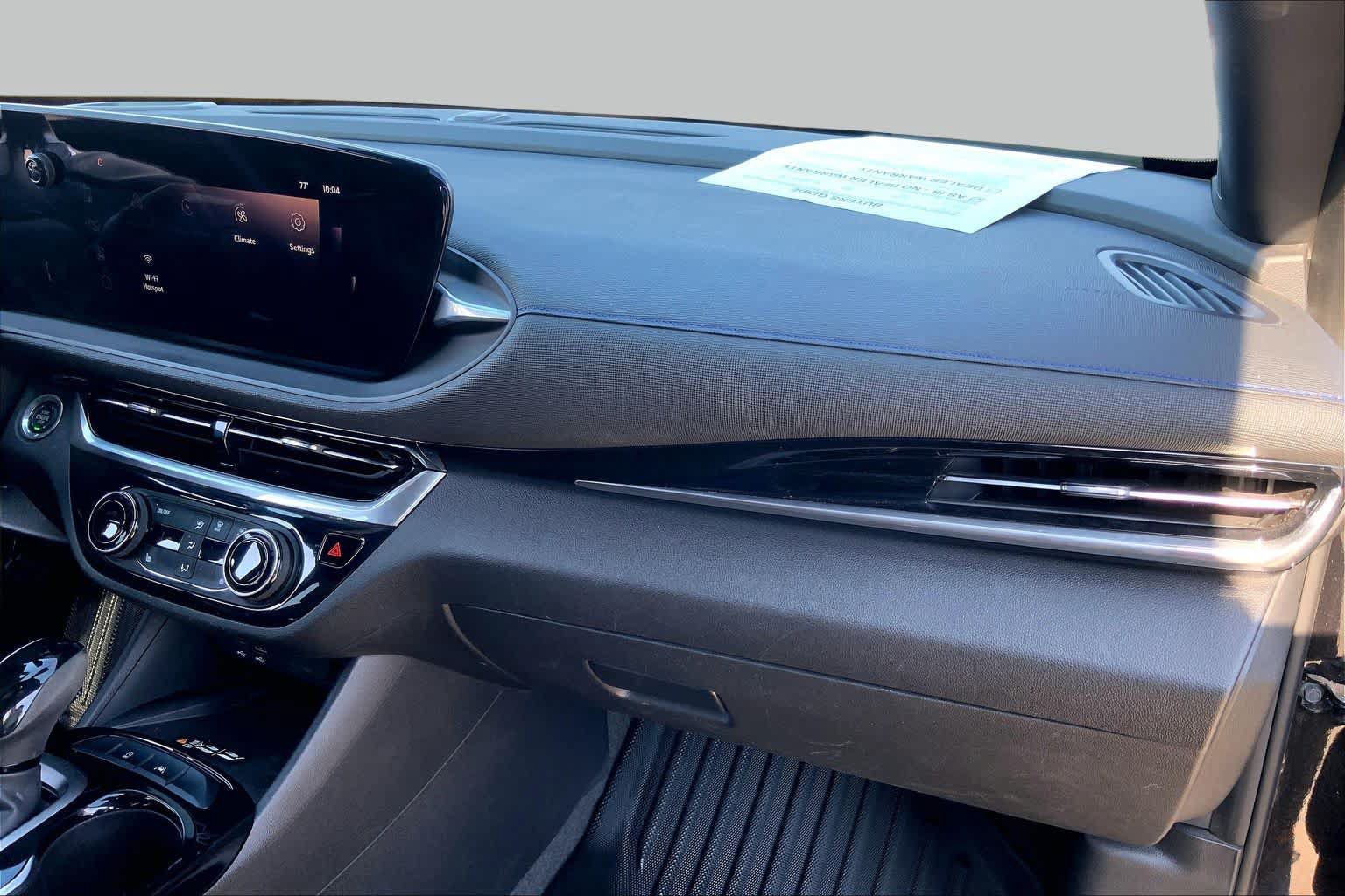 Used 2024 Buick Envista Sport Touring w/ Convenience I Package FWD image 16
