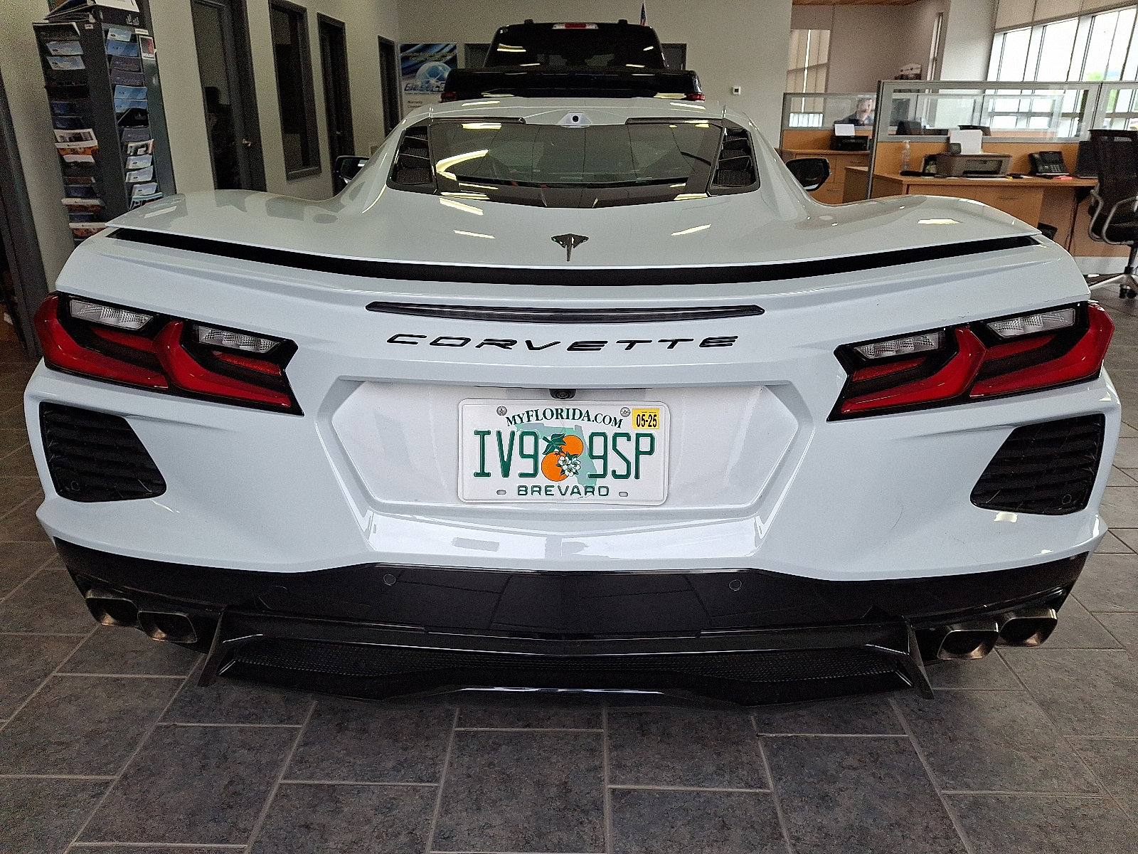 Used 2020 Chevrolet Corvette Stingray Preferred Cpe w/ 2LT Preferred Equipment Group image 9