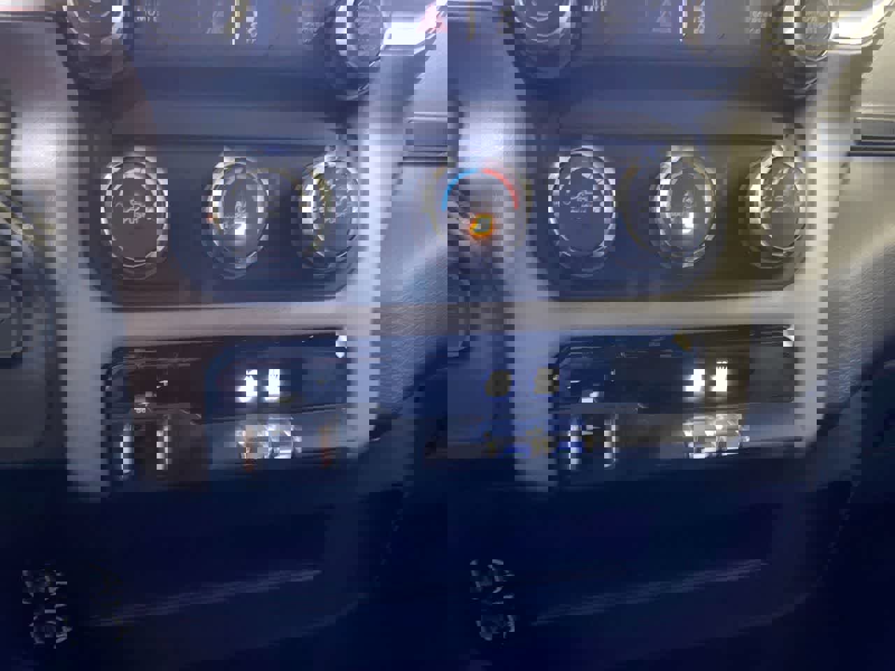 Used 2024 RAM 2500 Big Horn image 26