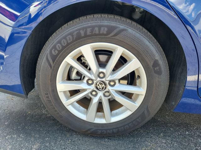 Used 2025 Toyota Camry LE w/ Convenience Package FWD image 6