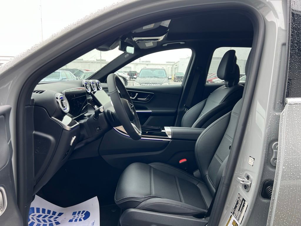Certified 2026 Mercedes-Benz GLC 300 image 10