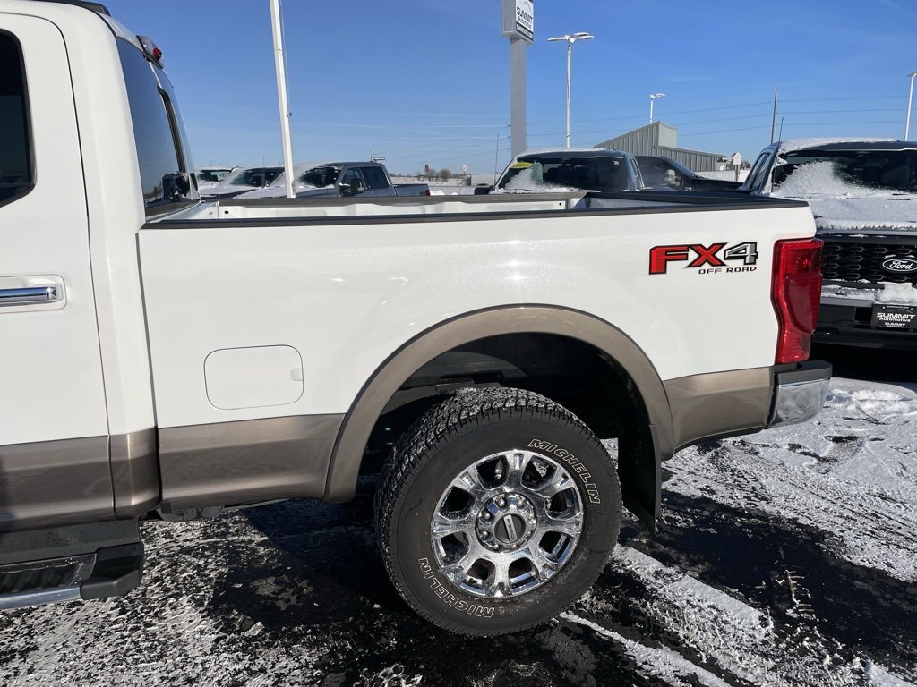 Used 2022 Ford F250 Lariat w/ Chrome Package image 30