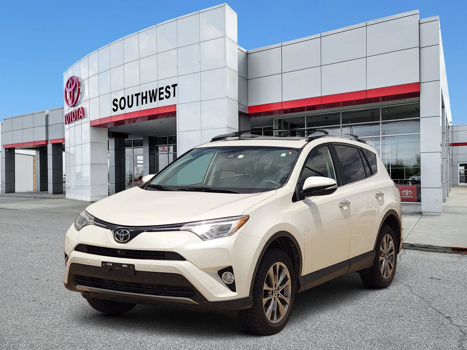 Used 2017 Toyota RAV4 Limited w/ Advanced Technology Package FWD image 2