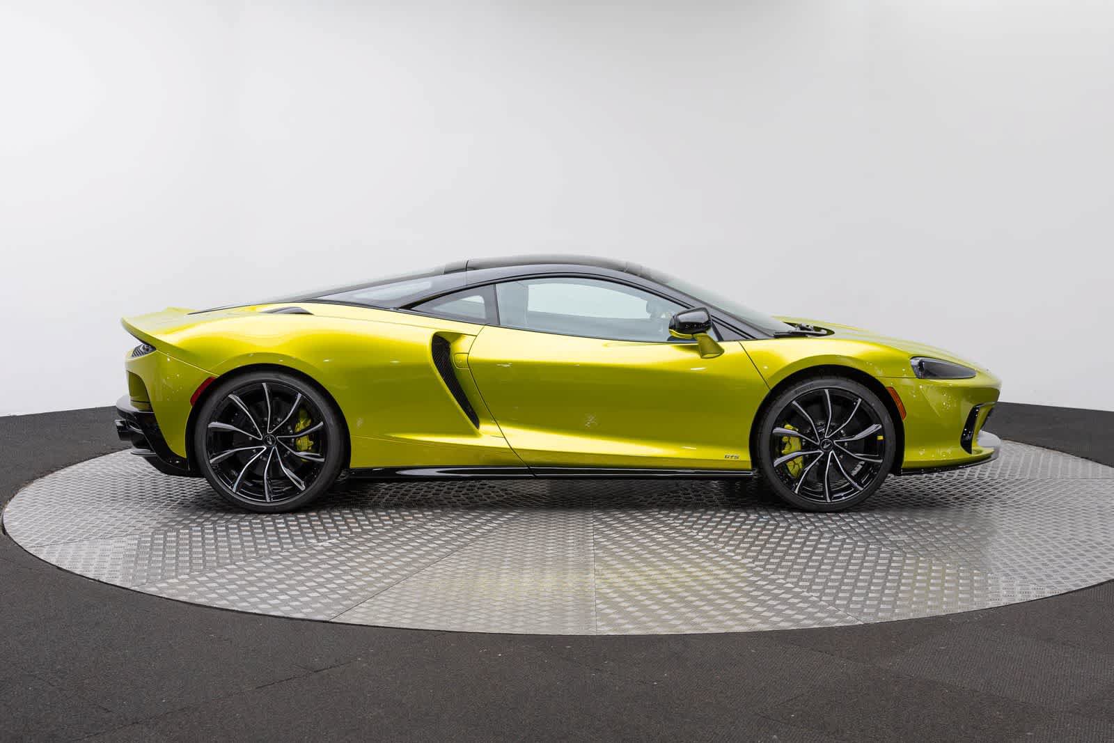 New 2027 McLaren GTS RWD image 38