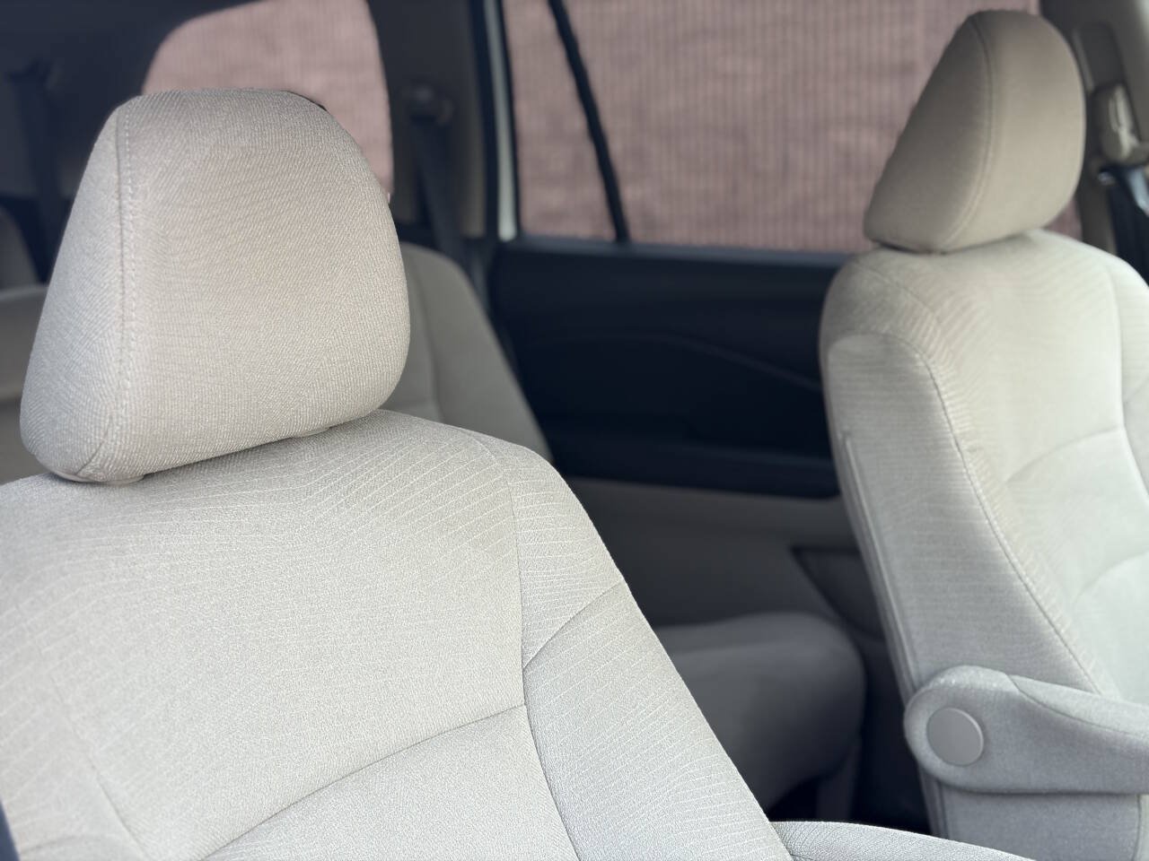 Used 2016 Honda Pilot LX image 14