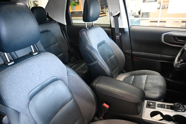 Used 2021 Ford Bronco Sport Outer Banks w/ Outer Banks Package AWD/4WD image 8