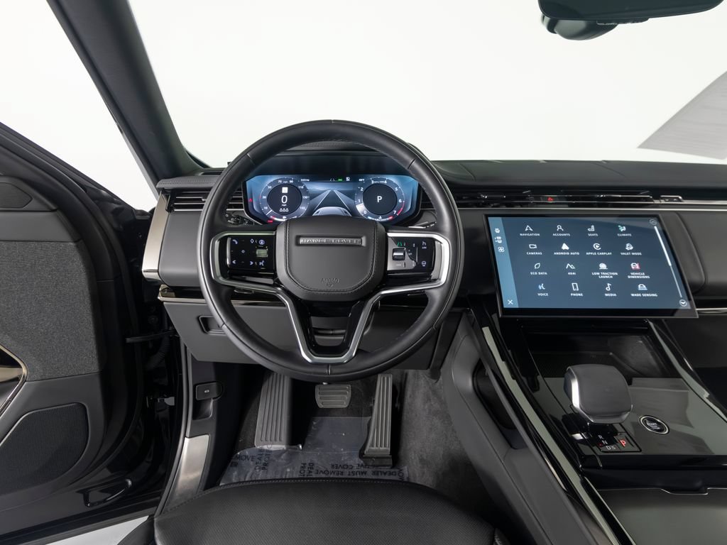 Used 2024 Land Rover Range Rover Sport SE AWD/4WD image 12