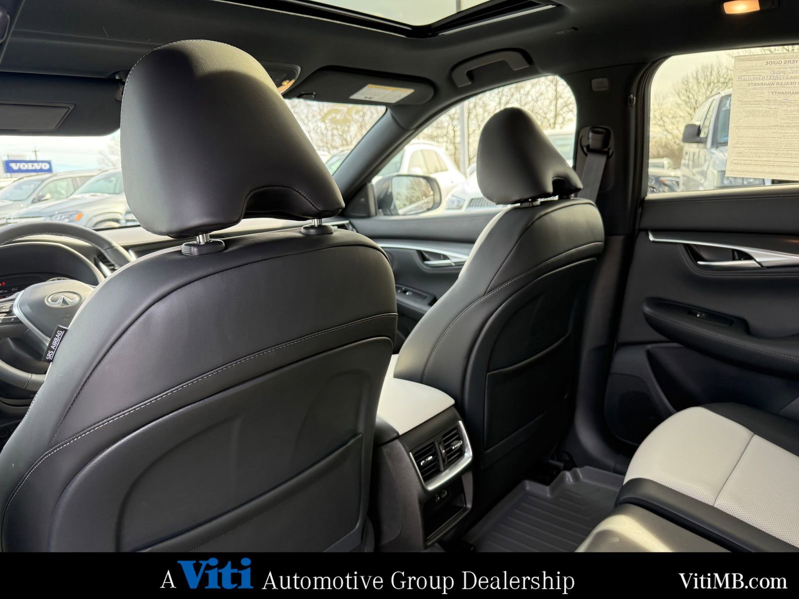 Used 2025 INFINITI QX55 Luxe w/ Cargo Package image 21