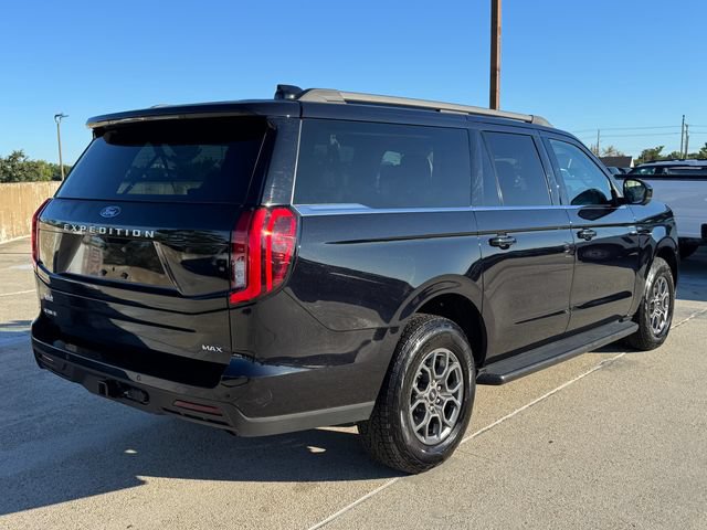 Used 2025 Ford Expedition Max Active AWD/4WD image 5