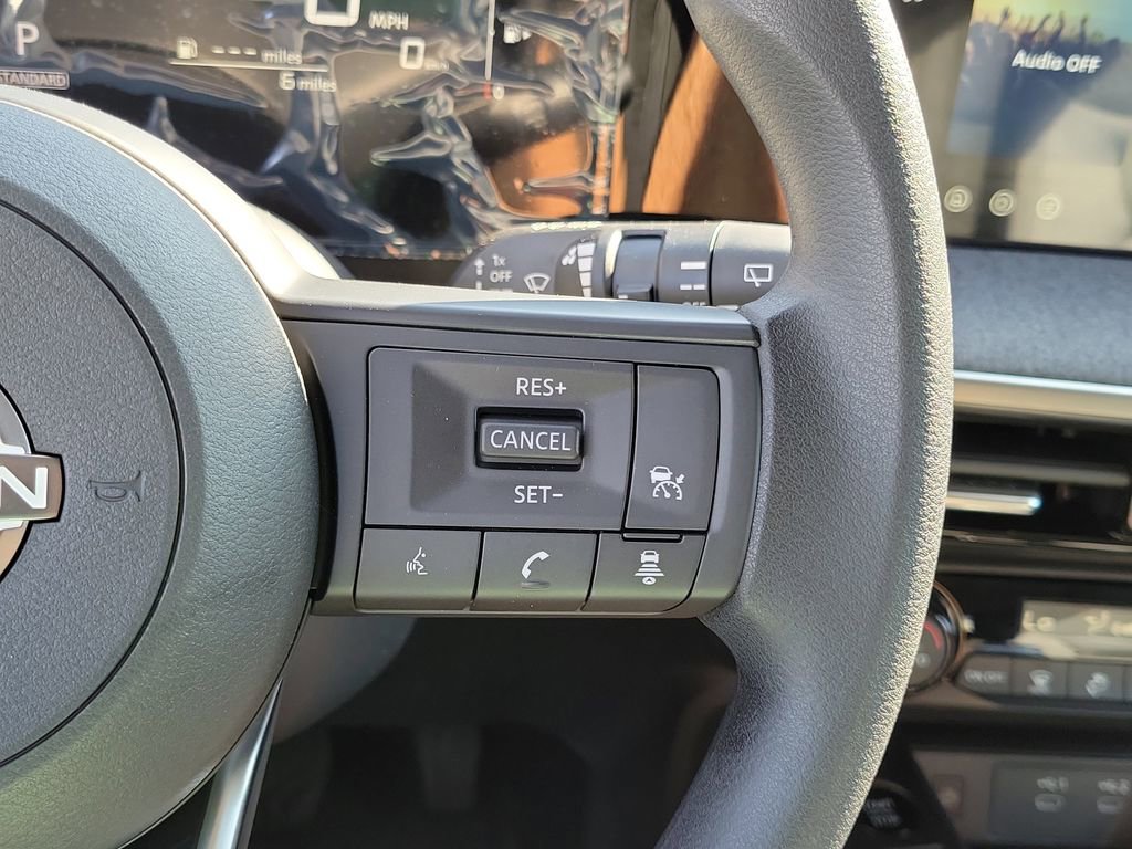 New 2026 Nissan Kicks SV w/ Illumination Package image 7