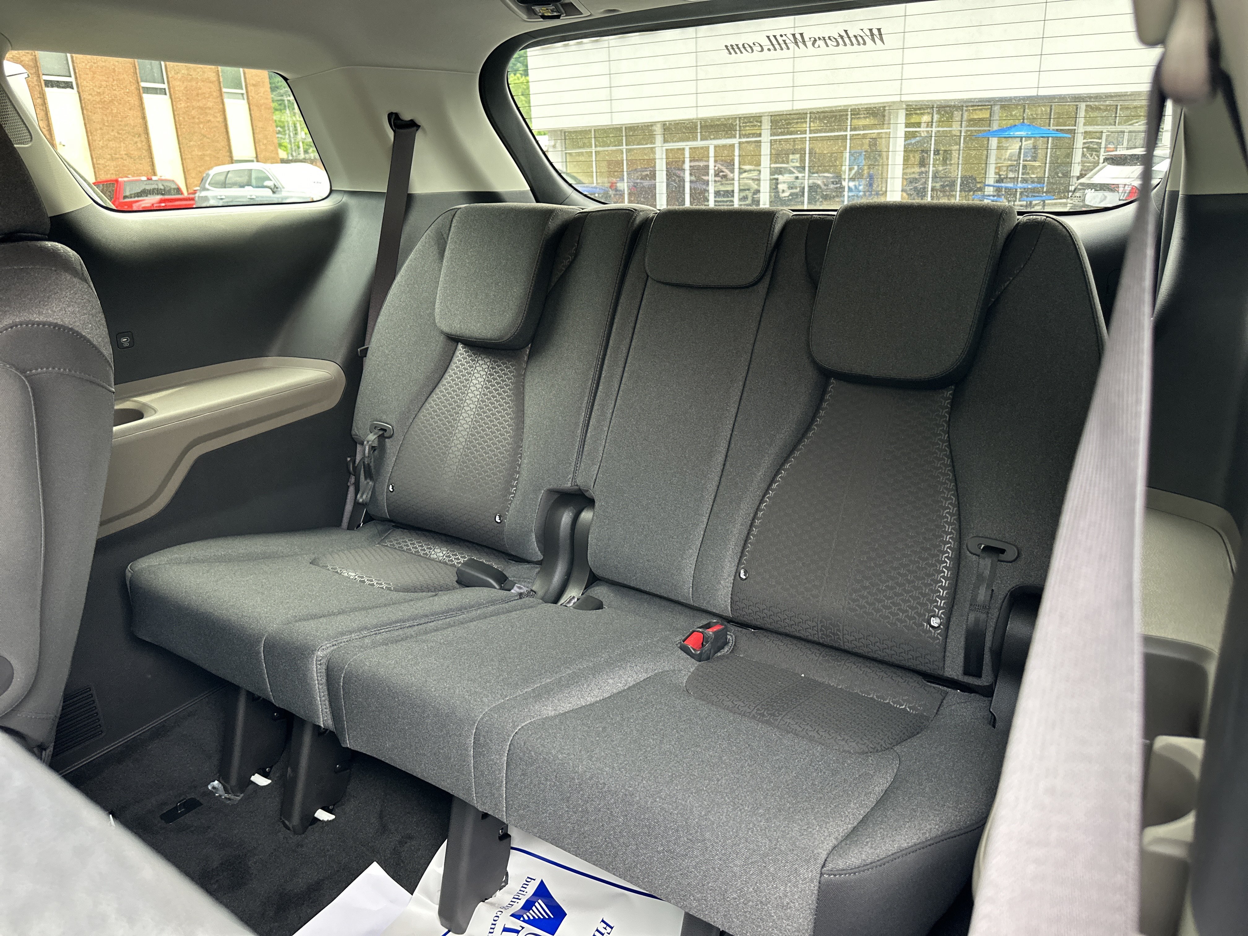 New 2026 Kia Carnival LX FWD image 15