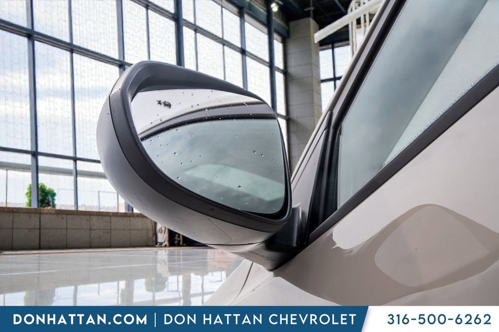 New 2026 Chevrolet Trax RS image 34