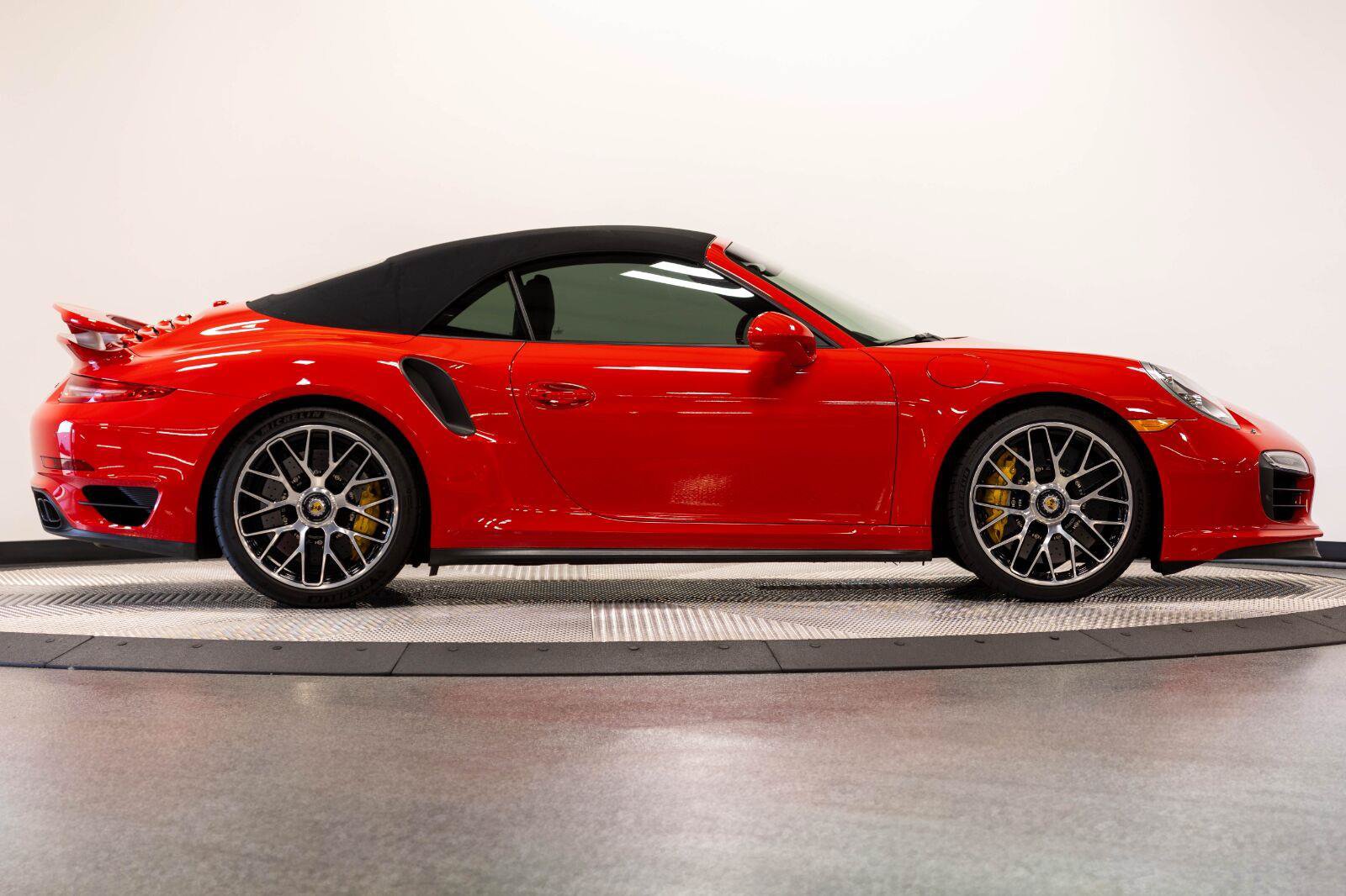 Used 2015 Porsche 911 Turbo S AWD/4WD image 24