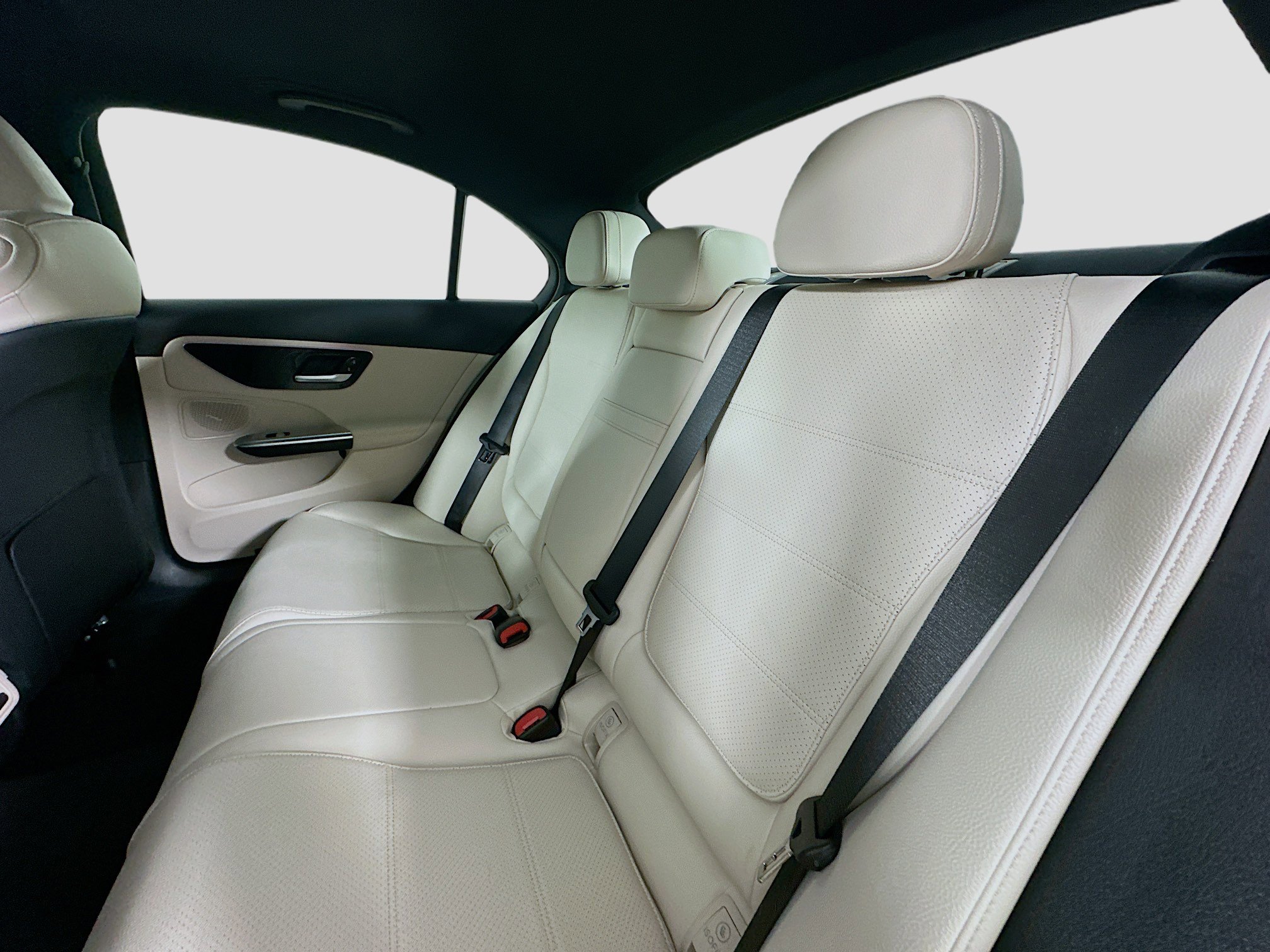 Certified 2024 Mercedes-Benz C 300 4MATIC Sedan image 31