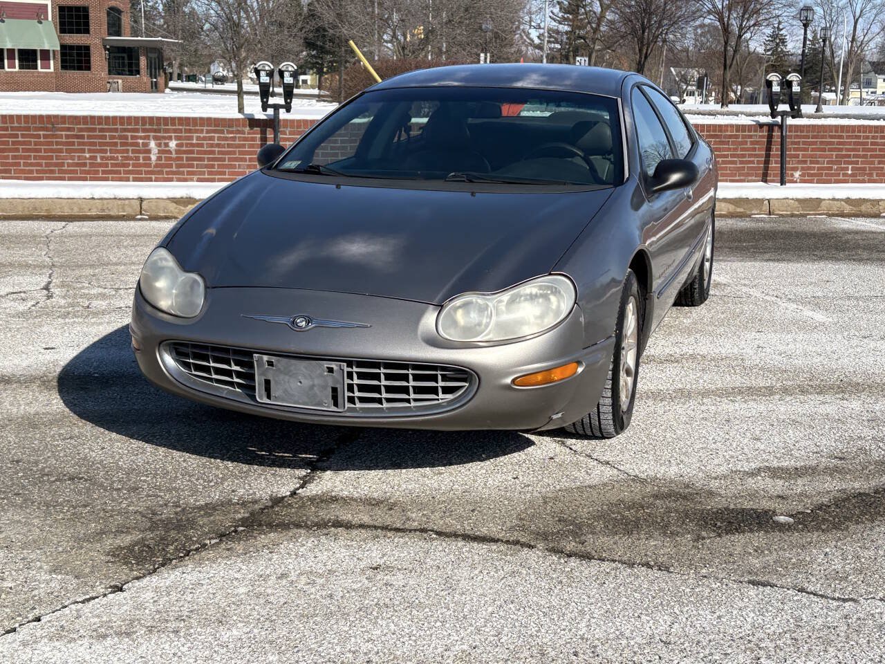Used 1998 Chrysler Concorde LXi FWD image 3